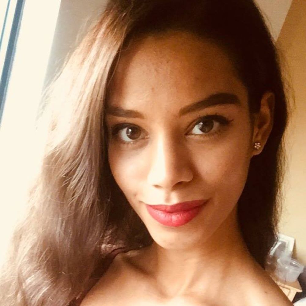 Meet your Posher, Karina